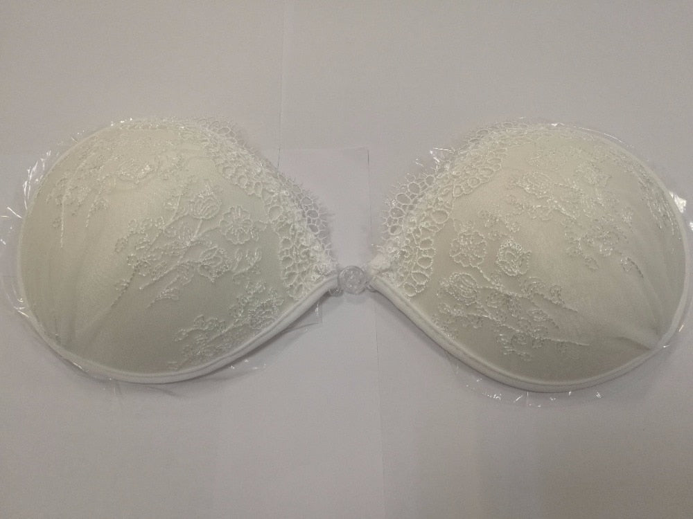 Sujetador bordado de encaje blanco para mujer, Bralette de silicona con realce, Espalda descubierta, sin tirantes, Invisible, adhesivo de realce, para boda